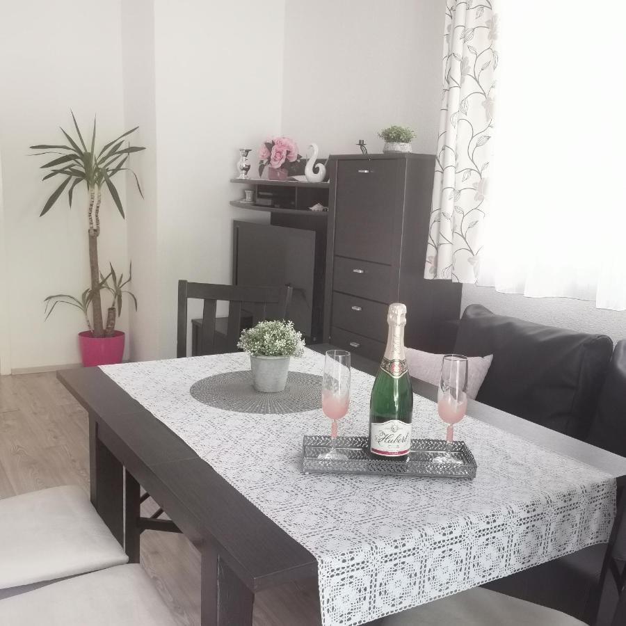 Apartmani Zuzana Башка-Вода Екстер'єр фото